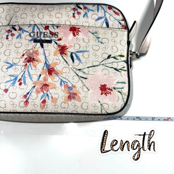 GUESS Noelle II Mini Flap Crossbody Bag Cream Floral Embroidered Shoulder Purse - Picture 5 of 8
